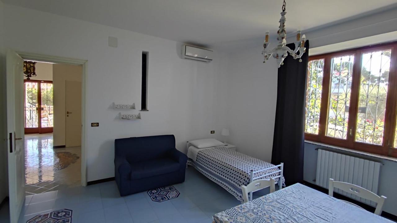 Villa Mary Trani Esterno foto